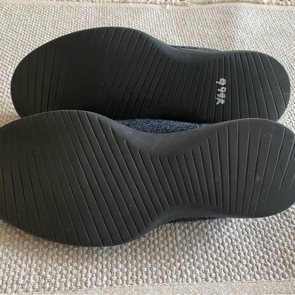 Allbirds Women's Wool Runner Sneaker Size 8 Gray Casual Shoes Lace up Low Top - Picture 4 of 4